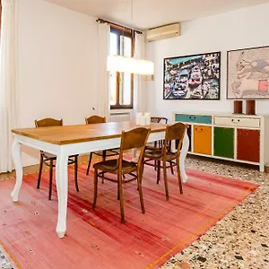  Appartement Bacio Di San Marco Venisejetaime